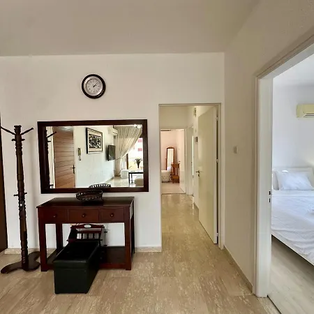 3 Bedroom Flat Central, Beach, Walking Streets Apartment