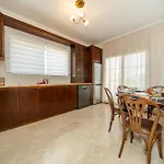 Apartament 3 Bedroom Flat Central, Beach, Walking Streets Limassol