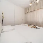 3 Bedroom Flat Central, Beach, Walking Streets Apartament Limassol