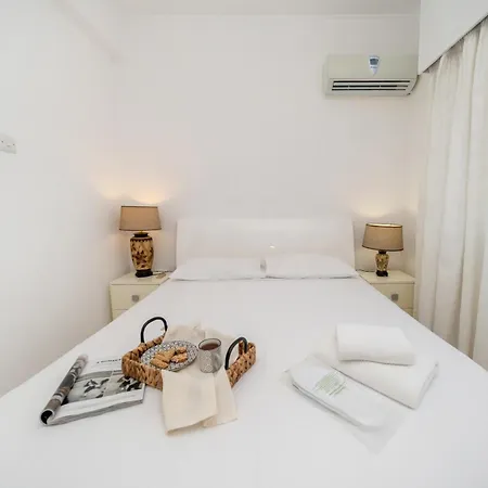 Appartement 3 Bedroom Flat Central, Beach, Walking Streets *