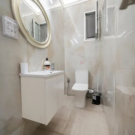 3 Bedroom Flat Central, Beach, Walking Streets *