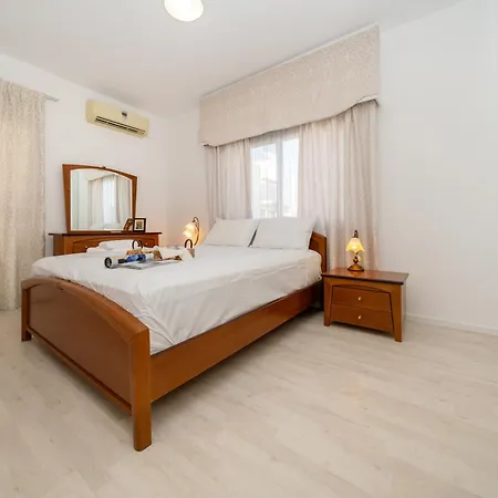 Apartament 3 Bedroom Flat Central, Beach, Walking Streets