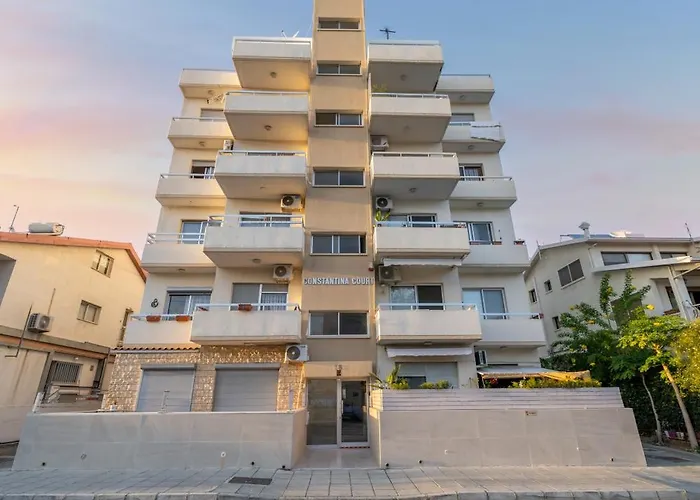 アパート 3 Bedroom Flat Central, Beach, Walking Streets リマソール