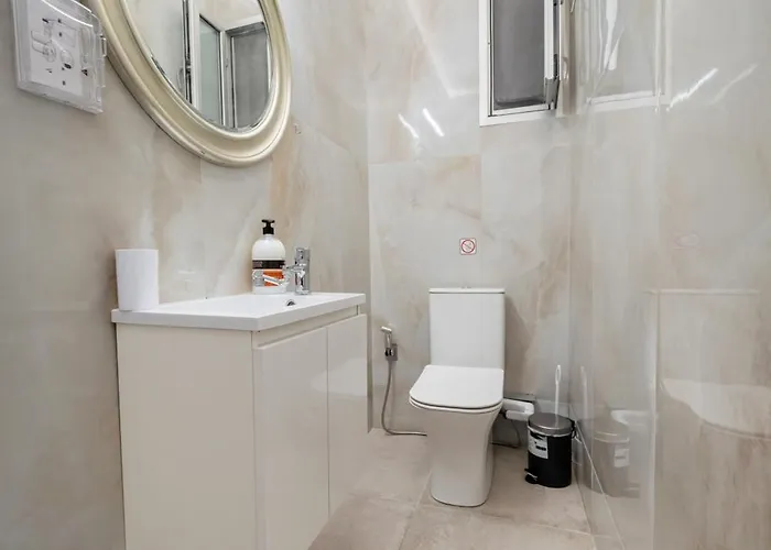 3 Bedroom Flat Central, Beach, Walking Streets *