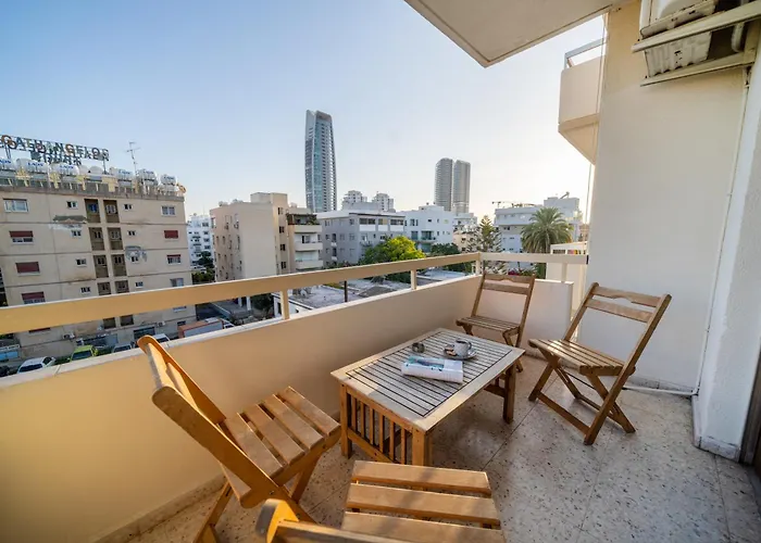 Daire 3 Bedroom Flat Central, Beach, Walking Streets